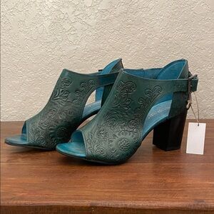 Roper Teal Peep-Toe Women Shoes